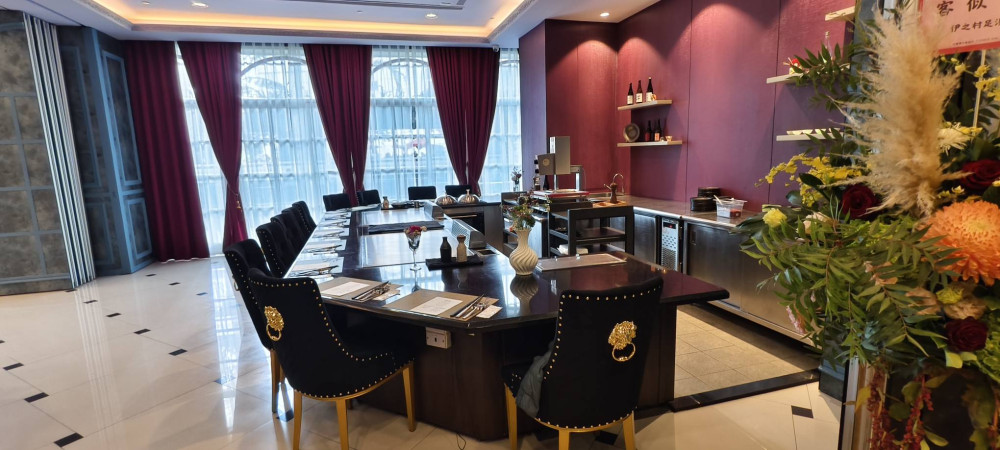 台南餐飲新地標！「伊之鑽五星級鐵板燒」進駐長榮酒店 黃偉哲剪綵祝賀