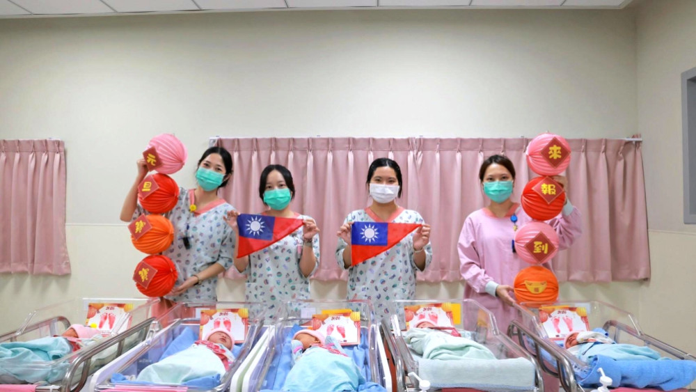 竹市7名元旦寶寶幸福報到　市立馬偕兒童醫院迎來首位元旦寶寶