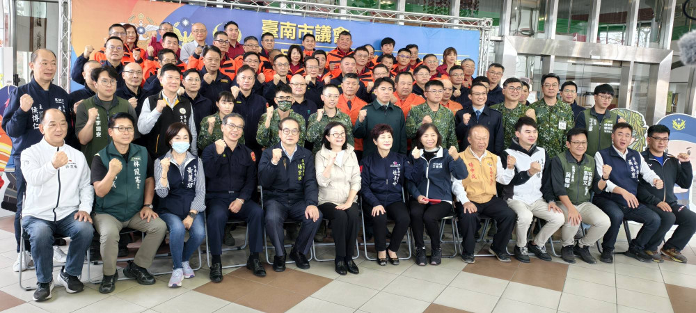 「守護台灣 感謝有您」 臺南市議會舉辦軍警消春節慰問活動