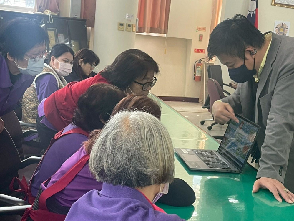 白河榮家智慧床墊說明會 AI守護住民健康