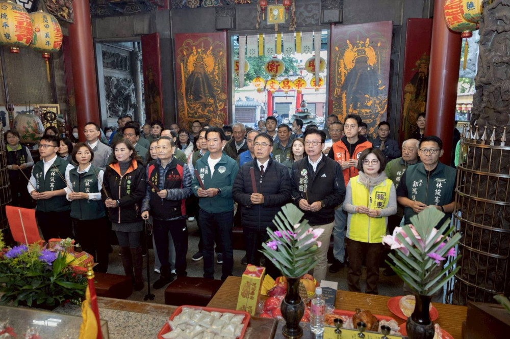 選前最後關鍵時刻　林俊憲車隊遊行爭取市民支持