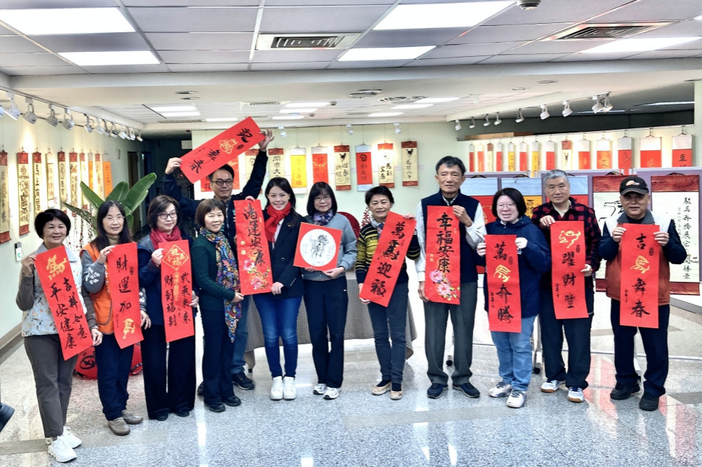 書法藝術x租稅宣導　馬上幸福送春聯感受傳統文化溫度暨寓教於樂熱度