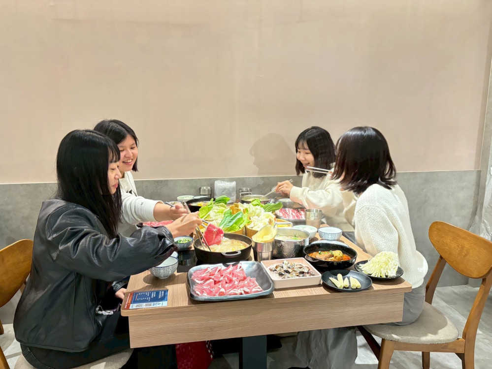 火鍋控嗨翻！新光三越左營這一小鍋1/10開幕三日買一送一