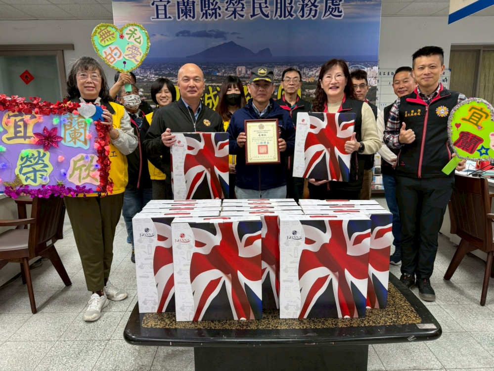 宜蘭榮服處感謝領士班校友寒冬送愛 關懷高齡榮民眷