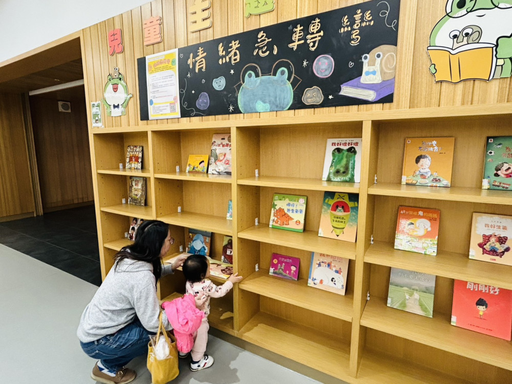  南市圖寒假借閱加倍 60冊好書陪你書香過馬年