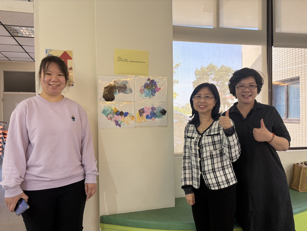 輔英科大墨色健美展登場！跨系學生用AI與藝術譜寫情感新篇章