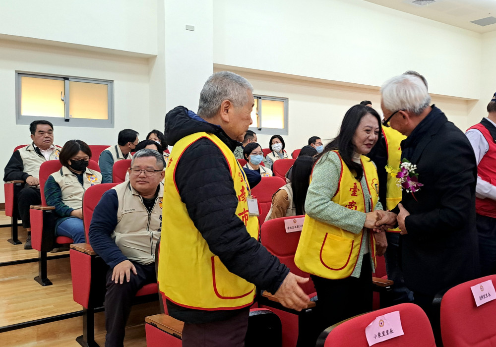 輔導會陳進廣主持臺南榮服處胡思湘處長布達