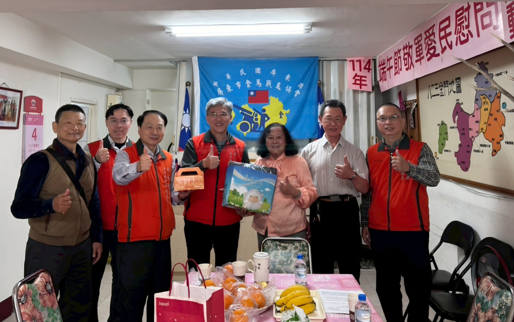 屏東榮服處春節前溫馨拜會金馬戰友協會