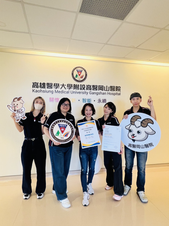 不只療癒更療心！高醫岡山醫院樂齡桌遊奪英國設計大獎白金殊榮