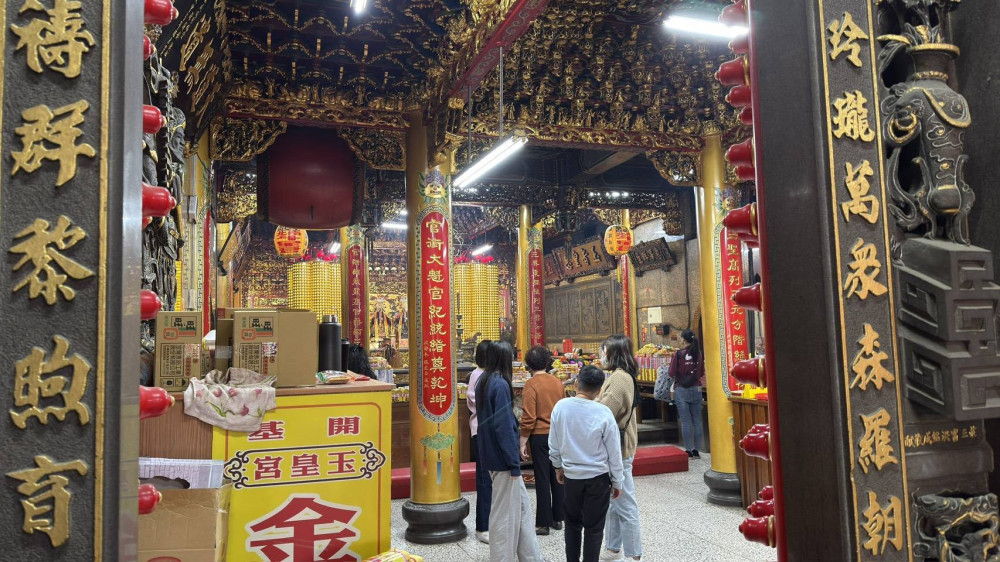 大觀音亭興濟宮開基玉皇宮春節香火旺  南警除夕夜加強交通疏導