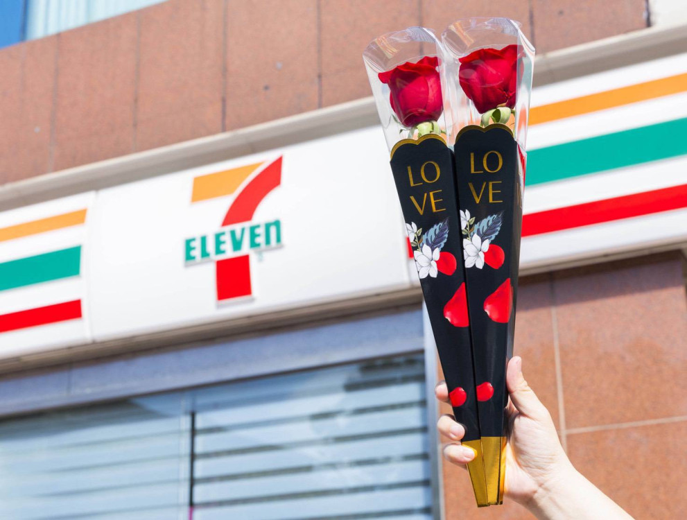 西洋情人節獻上逾7萬朵紅玫瑰 統一10大通路浪漫開賣