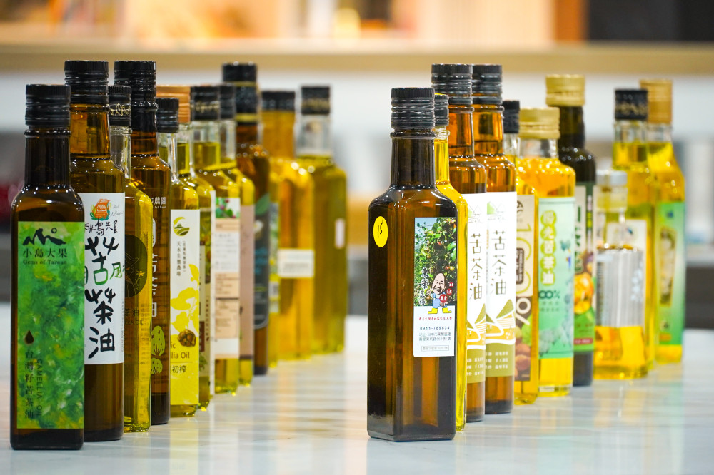農糧署推國產茶油迎新年　希望廣場年節展售熱鬧登場