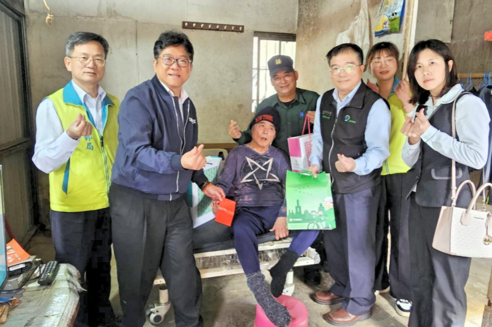 郵政即社區、服務即關懷　桃園郵局關懷偏鄉獨居老人傳愛送暖