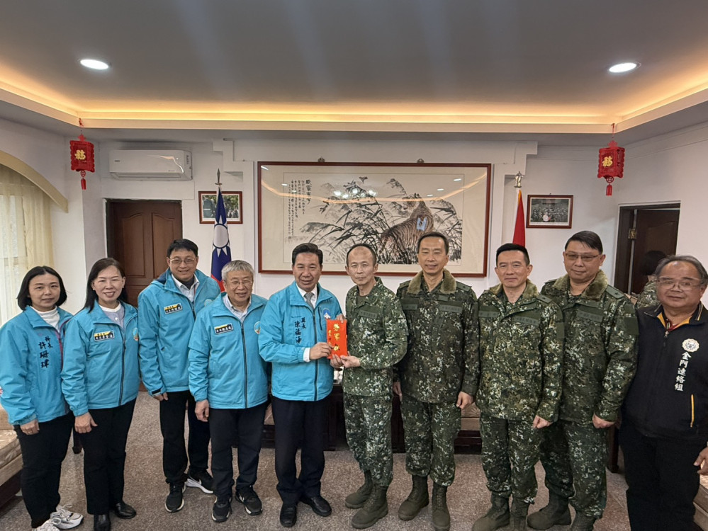陳福海春節前夕慰問軍方海巡及金門醫院