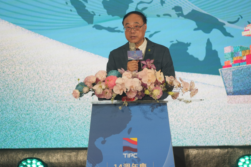 港務公司14歲了！金舫獎首頒特別獎 台菲港口開啟新時代