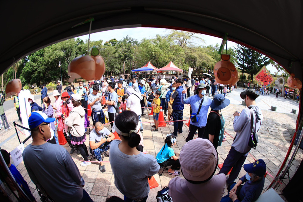 限時兩天！台南「卡比胖拉」小提燈228最後領取 埤塘景區定點免費送