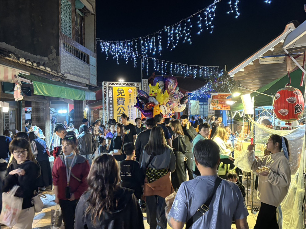 賞蘭花也要追燈會！台南228連假攻略：白天逛西市場領提燈、夜晚漫遊空山祭