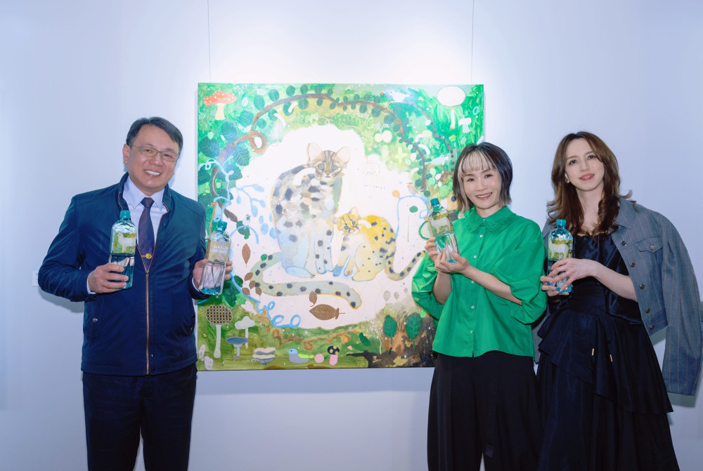 台塩海洋鹼性離子水×長井朋子聯名瓶限量登場 女神曾愷玹力挺台灣好水