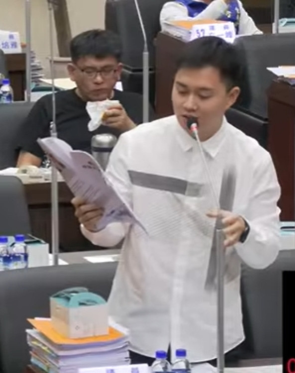 康寧大學開發案引爆南市府會攻防 國民黨團質疑「幫中央擦屁股」要求明確定位