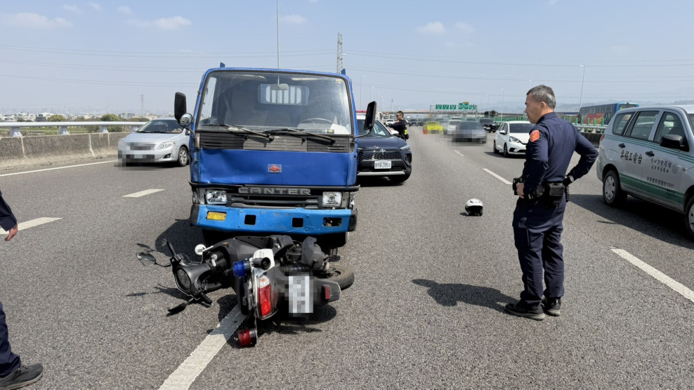 毒駕、拒檢衝撞警車   草屯、埔里雙警國道攔截逮捕