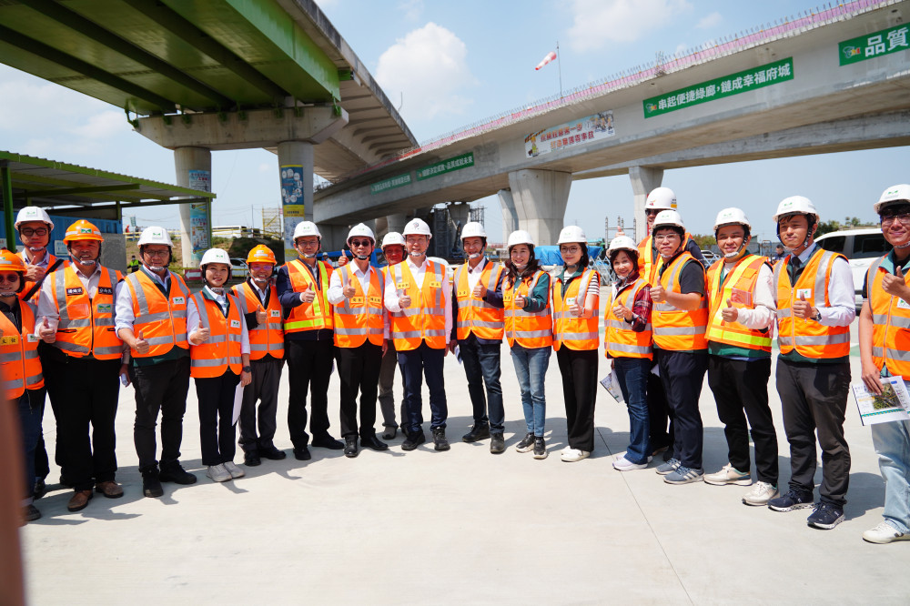 立法委員林俊憲領軍考察台南交通「最後一哩路」 北外環交流道工程邁向2026完工