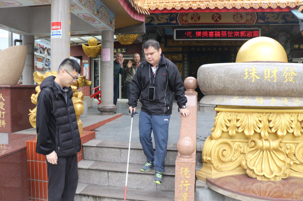 新北推視障生活重建服務　定向訓練與生活自理協助視障者邁向自立