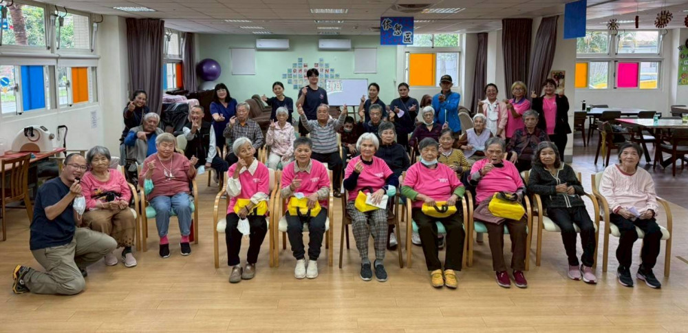 花蓮榮家山青日照至東區老人之家交流 綻放長照新活力
