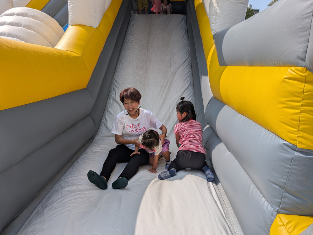 「妃妃姐姐」陳亭妃攜手晶光藝術玻璃，4/3、4/4 盛大舉辦童樂會