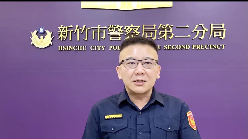 英勇執勤、果斷奪槍　竹市警二分局員警奮不顧身成功解救遭挾持人質！
