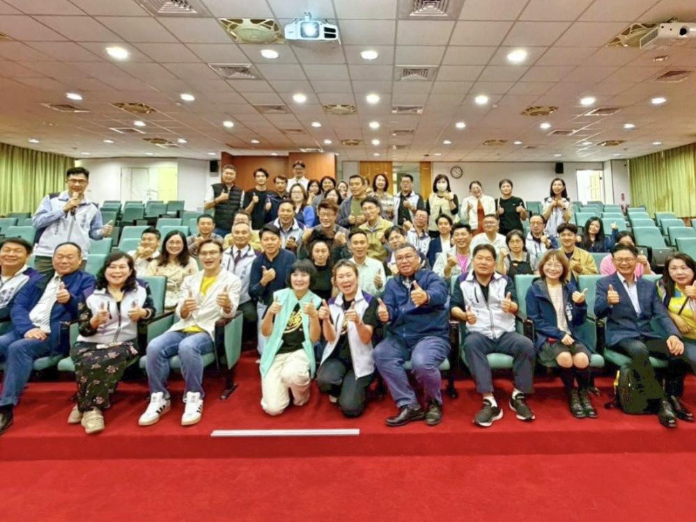 打造專業家長領袖　竹市家長會長協會理事長何致遠用心籌辦增能講座