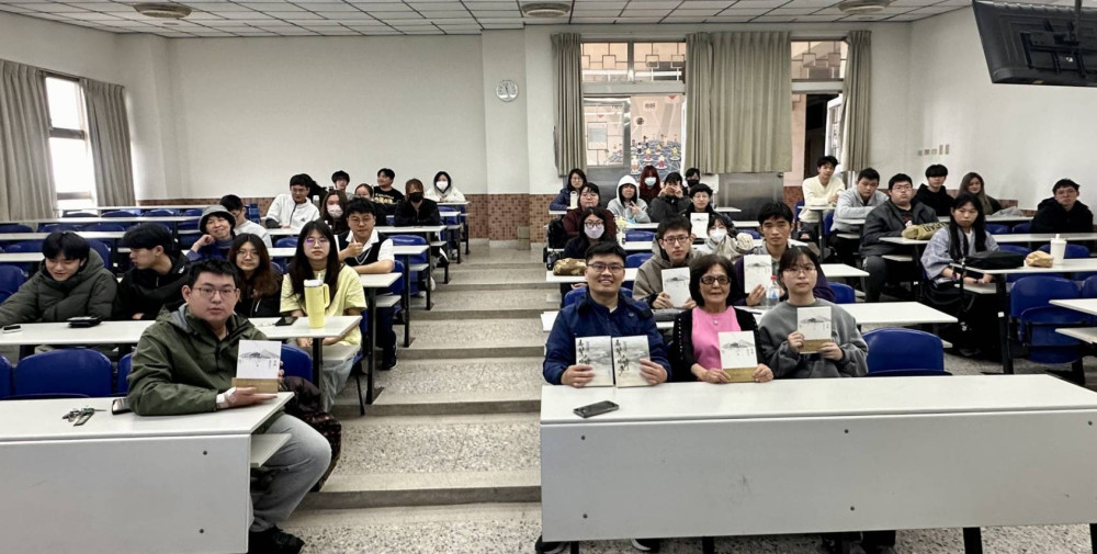 金大辦烈嶼文學專題講座 洪玉芬分享創作歷程 師生展現系所活力