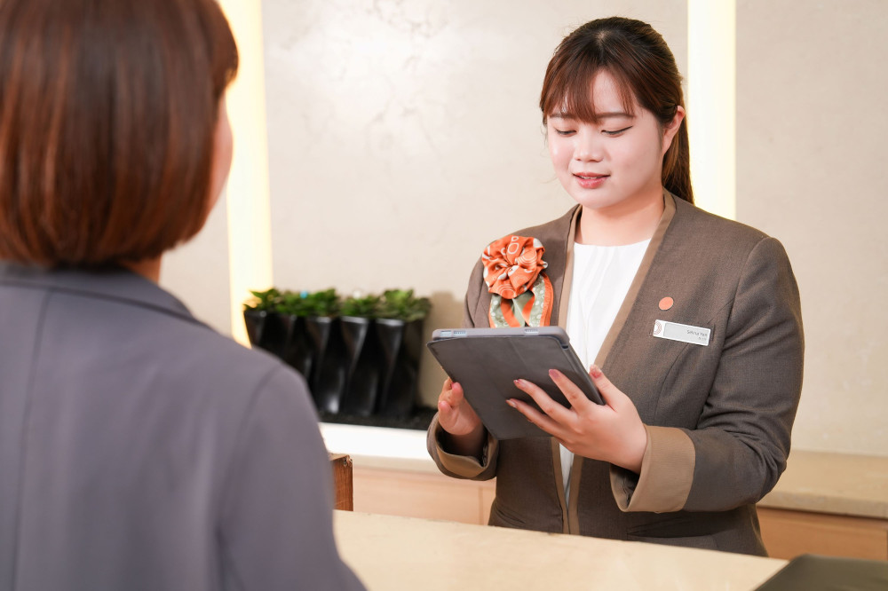 和逸飯店·高雄中山館母親節檔期開跑！住房送美妝、高空饗宴寵媽咪