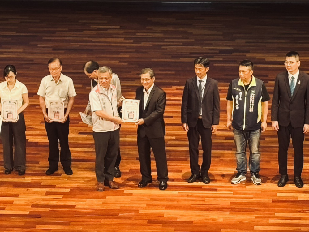 捐熱血、郵愛心　桃郵114年捐血共募集1216袋榮獲捐血公益績優社團