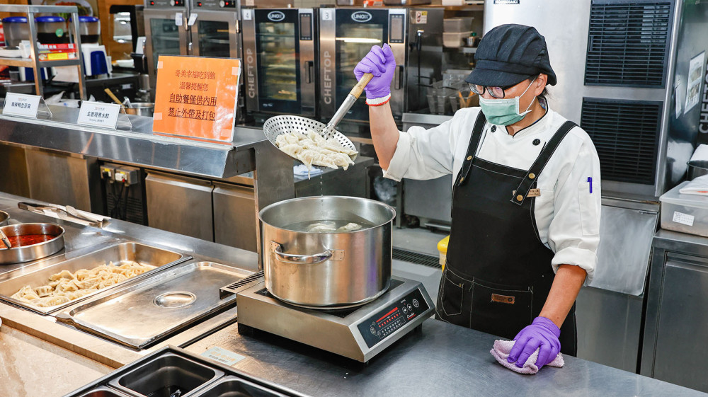 奇美食品幸福工廠「158圓吃到飽」全面進化，一餃五吃驚艷登場