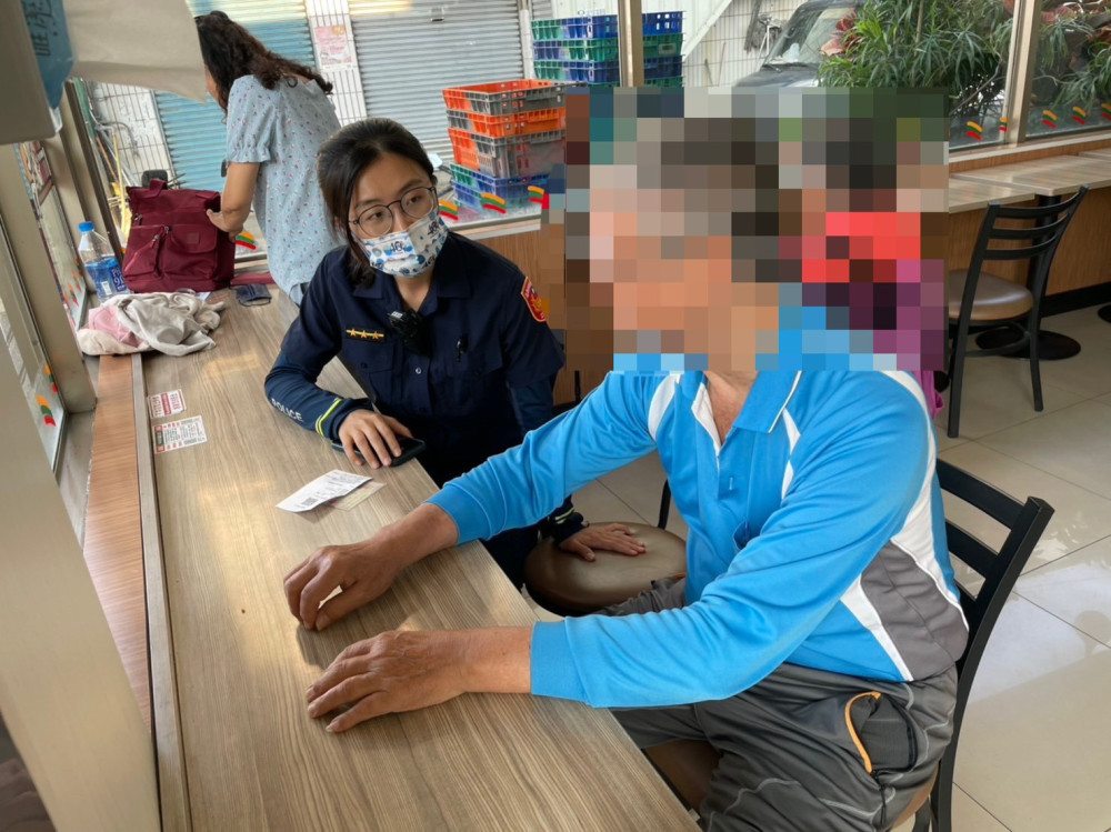 臉書假藥廠誘騙健保補助　岡山警一句話點醒老翁