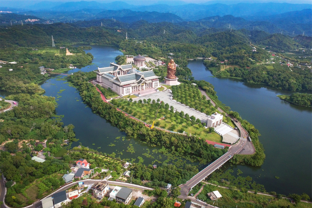 自行車慢旅看見新風景　雙輪節奏深入探索自然景觀與在地文化