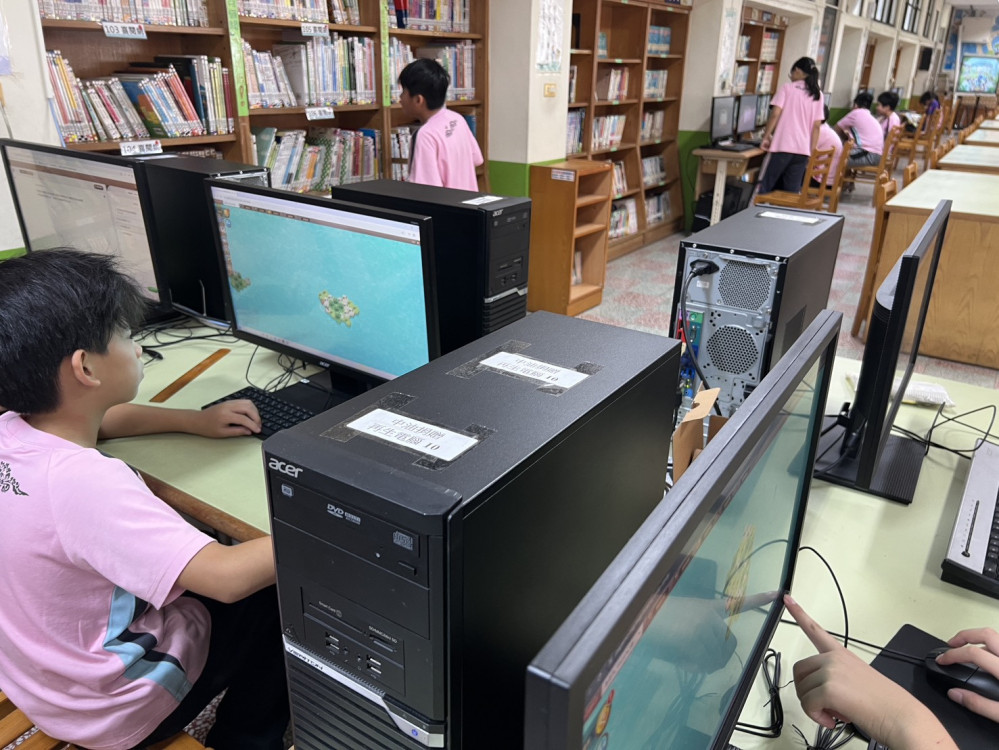 資源再利用創雙贏　中油煉製事業部捐電腦助三校升級教學設備