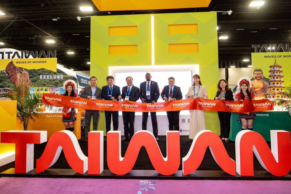 港務公司董事長周永暉親率隊赴邁阿密國際郵輪展傳捷報！