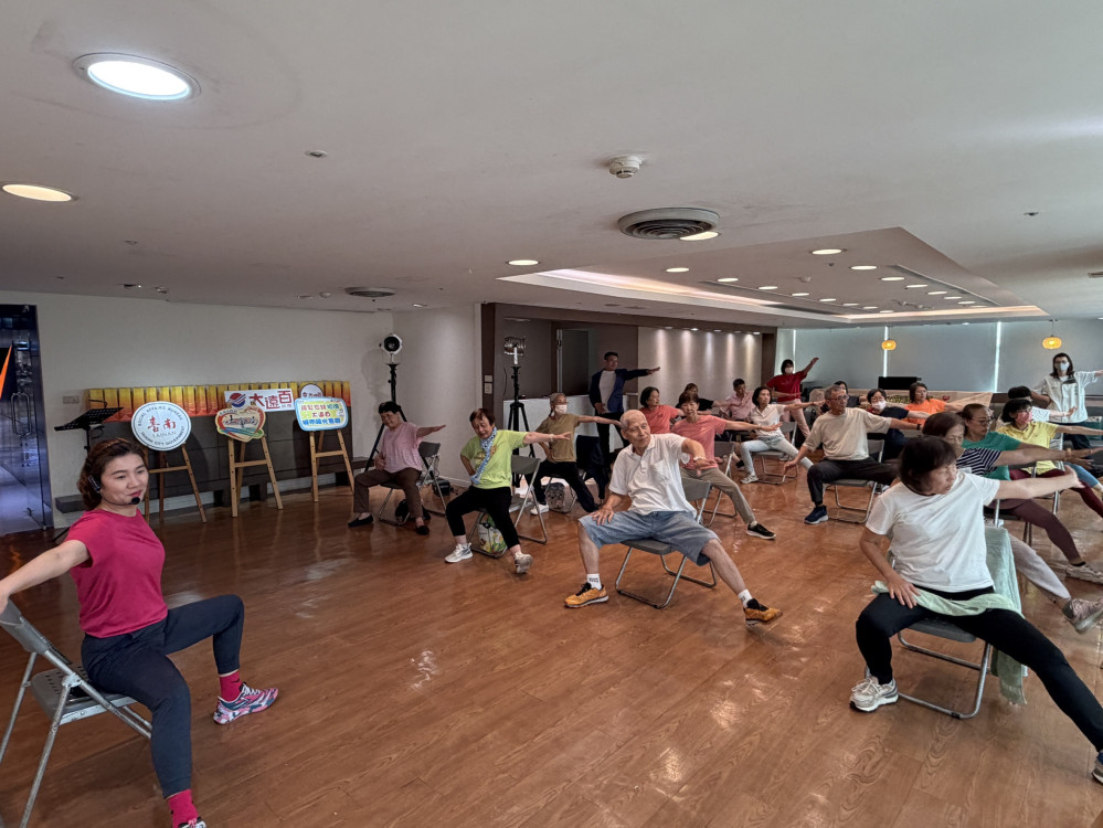 臺南「城市銀光客廳」啟動，黃偉哲：開創超高齡社會專業價值