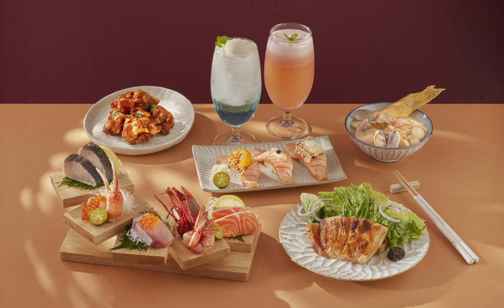 母親節檔期開跑！夢時代購物中心最高回饋24％　抽機票、送康乃馨搶客