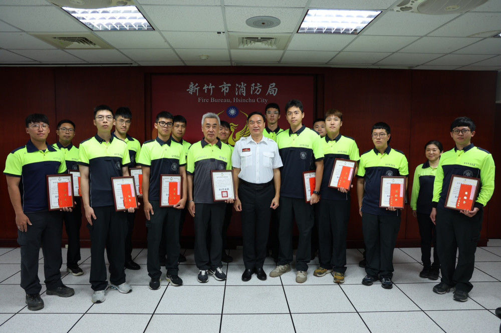 專業守護生命！　竹市消防局跨分隊合力救援噎食婦人成功挽回生命