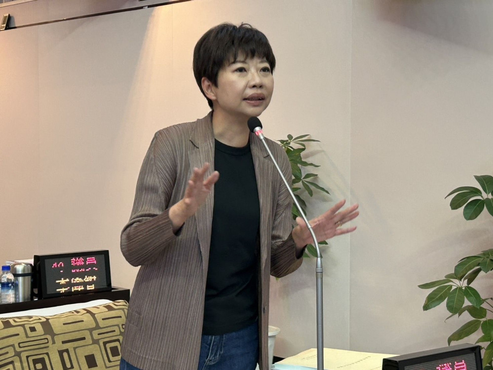 家庭照顧假恐影響考績？台南市議員陳怡珍促市府全面檢討