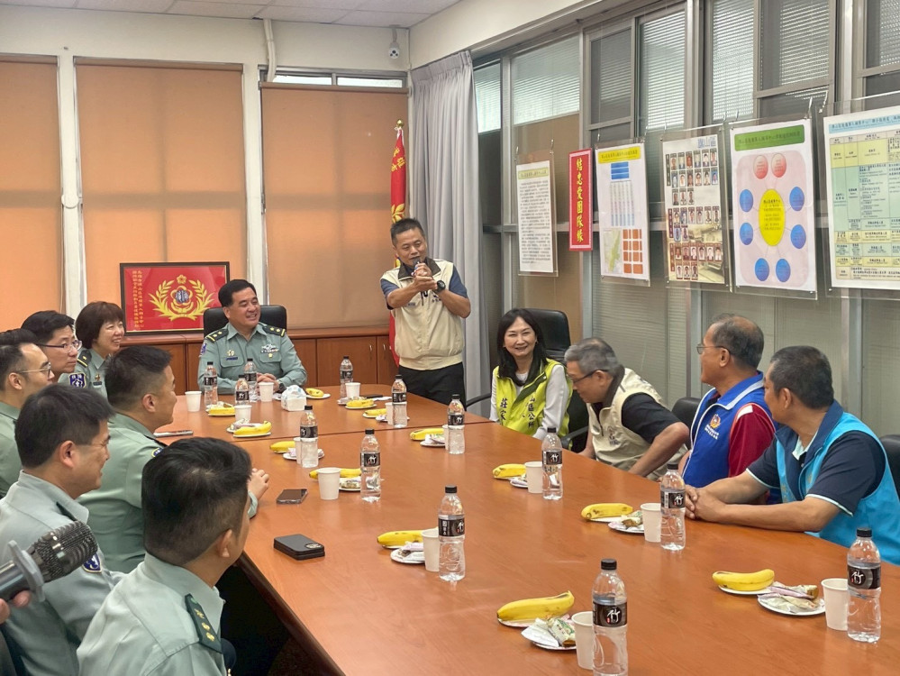 強化軍民整合　後指部俞中將視導旗山區公所後備輔導中心