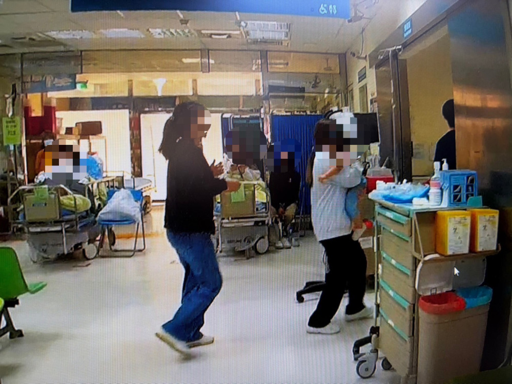 高燒抽搐命懸一線！高雄保大警極速開道成功搶救嬰童