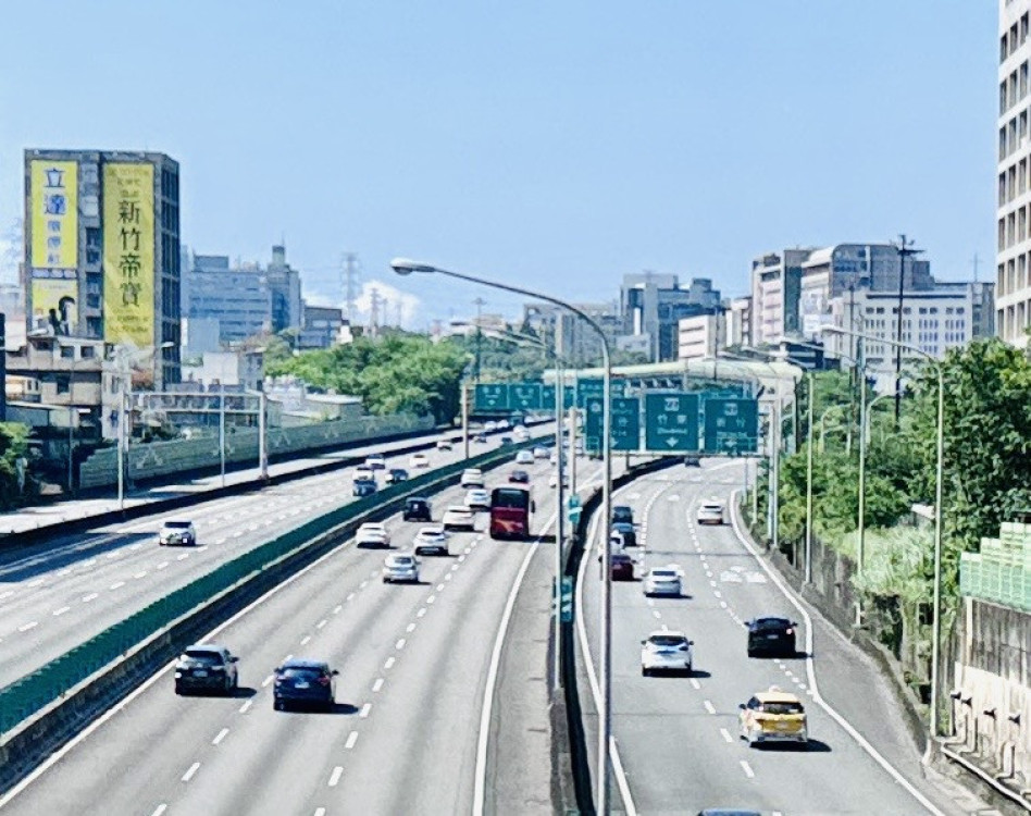 勞動節連假遊風城交通不打結！　竹市警啟動疏導計畫確保用路順暢安全