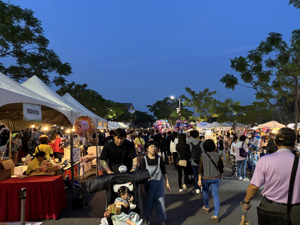 「2026 西拉雅森活節」熱氣球光雕秀因天氣延至 4 月 26 日晚 7 時舉行