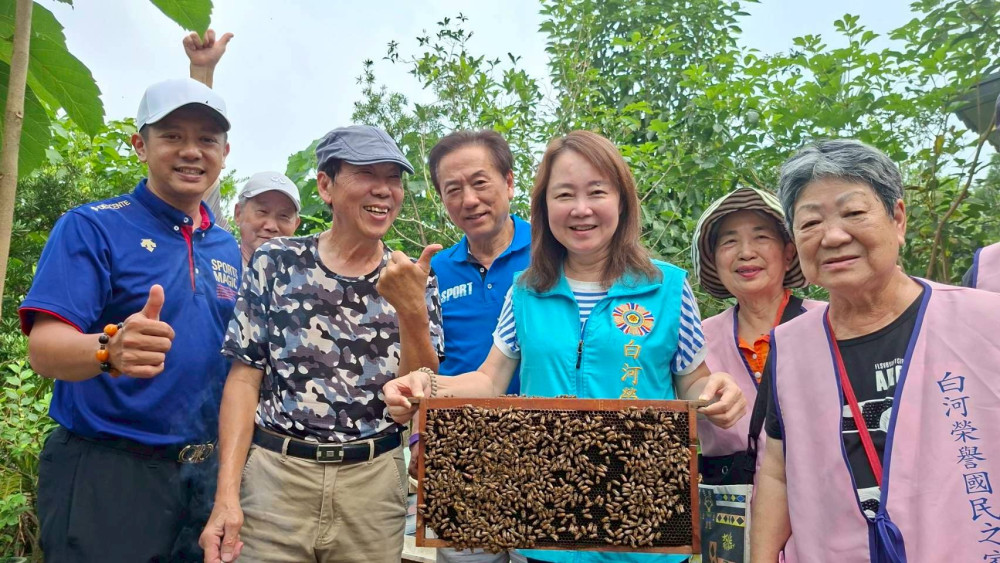 白河榮家田園微旅行 探訪咖啡園體驗蜜蜂生態
