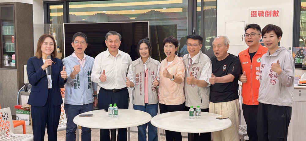 台南市長參選人陳亭妃東區「借將」成功　卓佩于加入輔選團隊