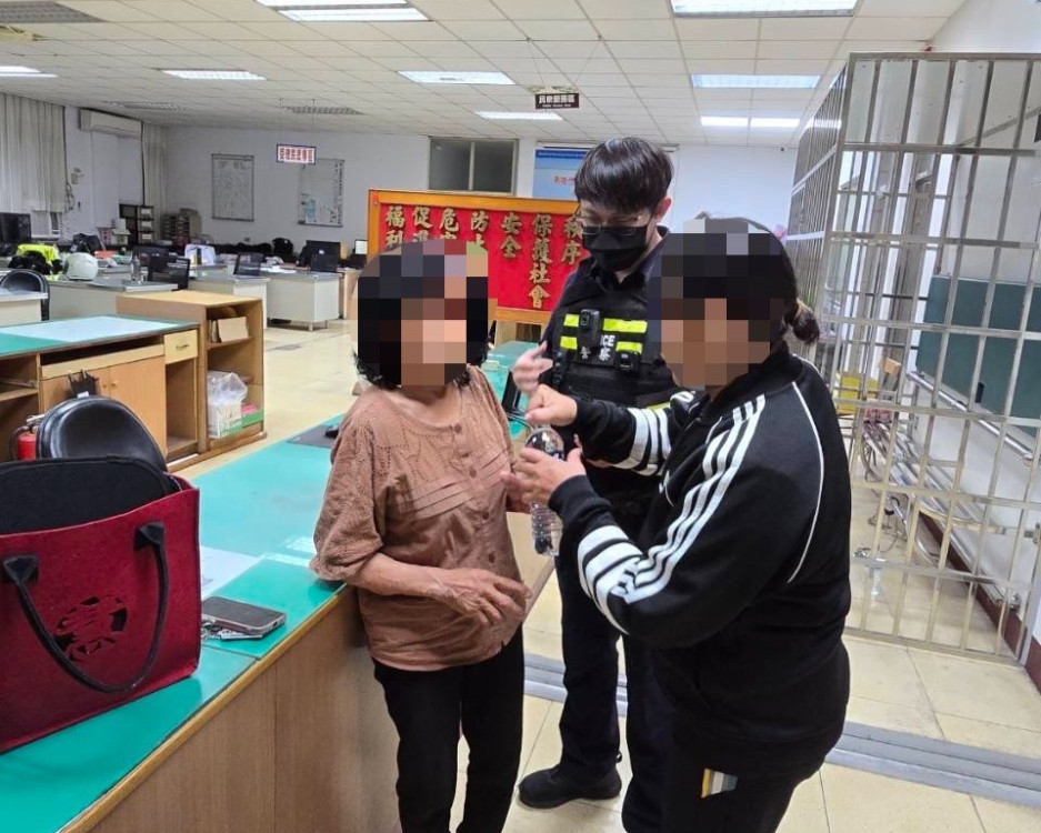 思鄉欲返雲林老家迷途街頭　林園警暖心助老婦平安返家