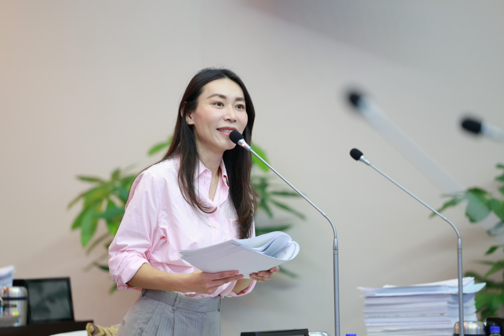 台南市議員曾之婕書面總質詢　批台南都市更新與交通改善腳步緩慢